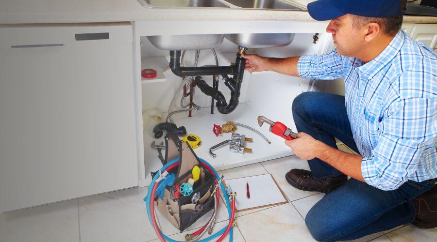 Local expert plumbing services in Strawn, IL
